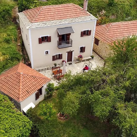 Дом отдыха Iasona's Pelion House Агиос-Георгиос-Нилиас
